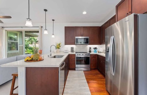 Makaha Valley Casa | @ Marbella Lane - Pōmaika'i Ocean Love Nest