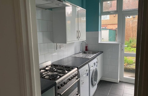 Tooting Casa | Casa-Apartamento-Baño Privado-Vista al Jardín-3 Bedroom