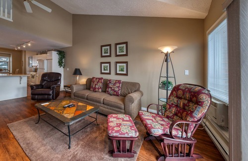 East Kootenay Casa | Marble Canyon 2 Bedroom Loft Condo: Unit 606P1