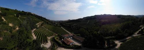 Neviglie Casa | Marcarini Agriturismo