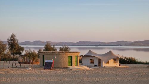 Siwa Apartamento | Marcelia Eco-Village Front Lake View