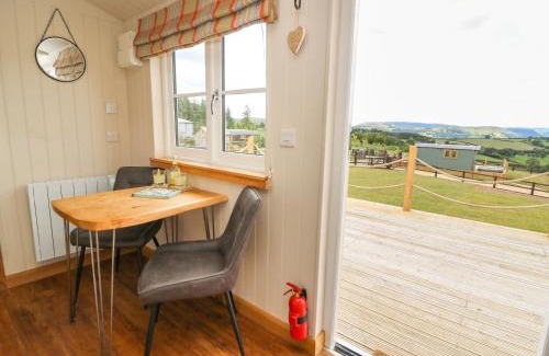 Rhayader Casa | Marches Way