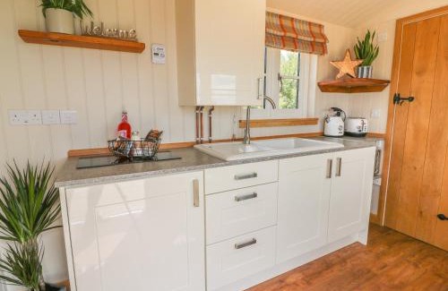 Rhayader Casa | Marches Way