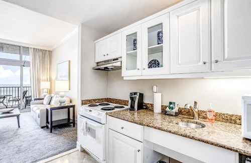 Marco Island Casa | Marco Beach Ocean Resort III