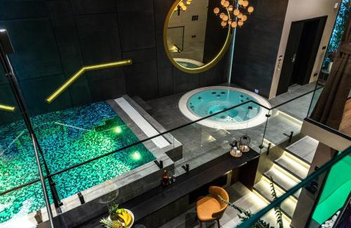 Stari Grad Apartamento | Marconio Wellness Private Pool & SPA - City Center
