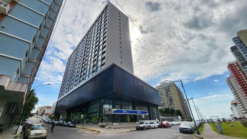 Zona de La Perla Apartamento | MarDelSuites - Studio Premium Piso 14 a Pasos del Mar, Amenities, Seguridad 24hrs, Cochera Opcional