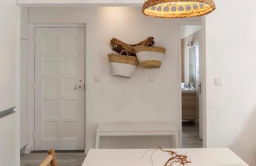 Consolacao Apartamento | Mare Cheia (High Tide) Beach and Surf Apartments