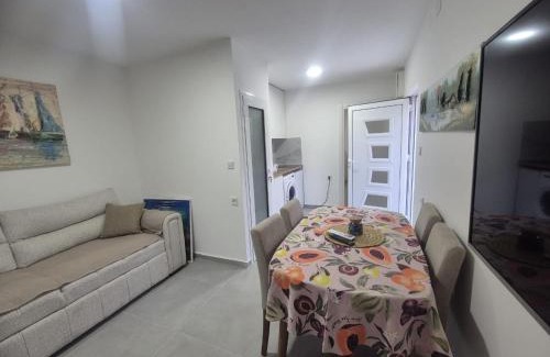 Lastva Grbaljska Apartamento | Mare e Luna