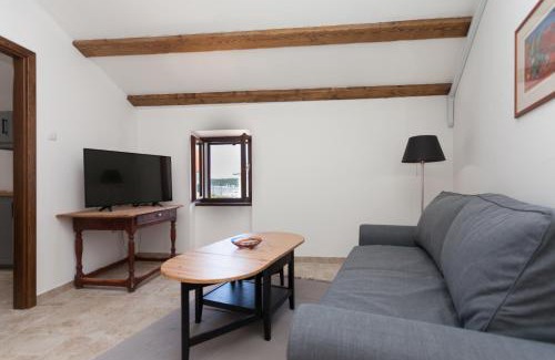Rovinj Apartamento | Mareblu seaview apartment by Irundo