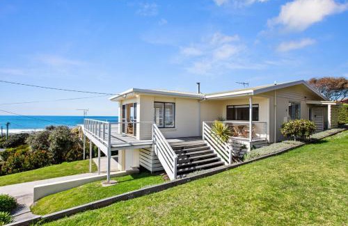 Marengo Casa | Marengo Beach House - Superb views, walk to beach