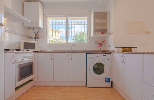 Casas de Torrat Chalet De Esquí | MARGARET,bungalow en Calpe para 6 huespedes