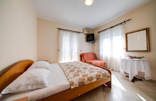 Dobrota Casa | Margareta Apartments