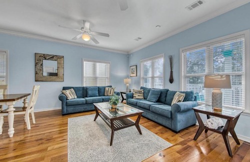 Santa Rosa Beach Casa | Margarita Sunrise - Easy beach access on 30A 2 pools
