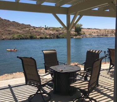 Parker Dam Casa | Margaritaville at River Lodge Right on the river WB4