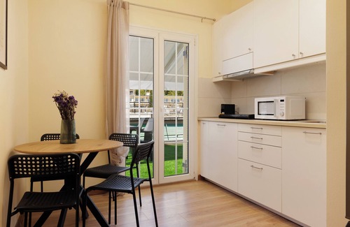 Corfu Town Apartamento | Margariti Central Two Bedroom Apt