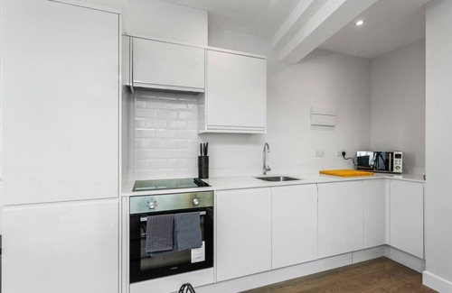Margate Apartamento | Margate Getaway: Two-Bedroom, 4 guest