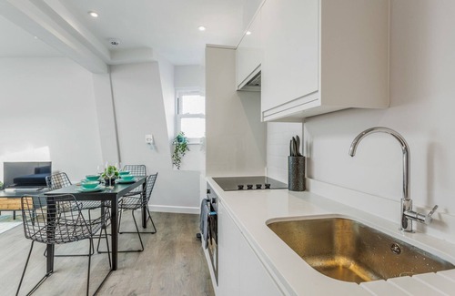 Margate Apartamento | Margate Getaway: Two-Bedroom, 4 guest