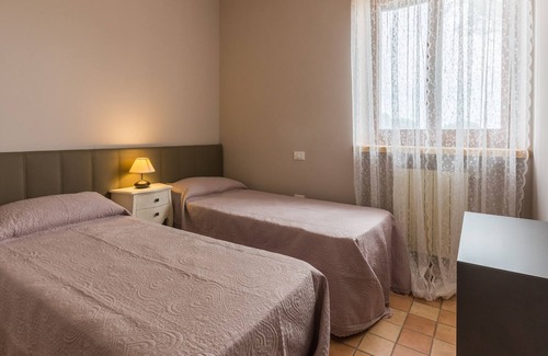 Mondavio Apartamento | Margherita apartment in Agriturismo Villa Beatrice, 15 minutes from the beach