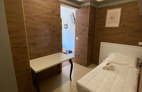 Borgo-Sanzio Casa | Margherita Rooms