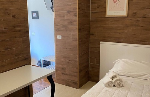 Borgo-Sanzio Casa | Margherita Rooms