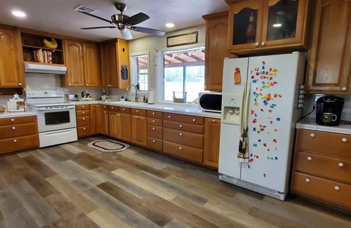 Cecil Casa | Margie's Coop. Country living on a real Christmas Tree Farm!