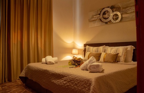Skiathos Town Casa | MarGio Skiathos Apartments
