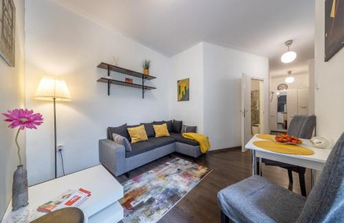 Ujlipotvaros Apartamento | Margit Apartment