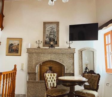 Symi Casa | Margo Traditional House