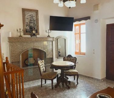 Symi Casa | Margo Traditional House
