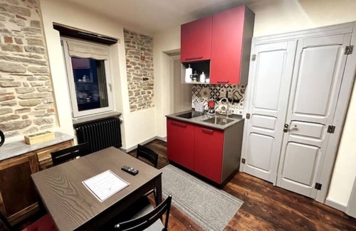 Murazzano Apartamento | Margot's House - Red