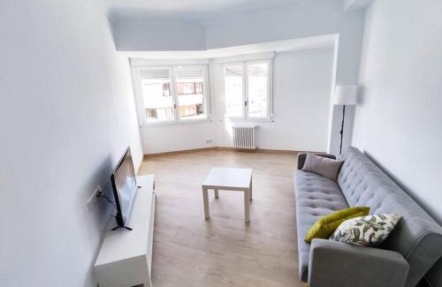 Ourense Apartamento | Mariña Home