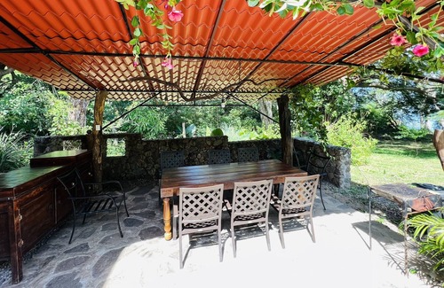 La Laguna Hotel | MARIA MARIA