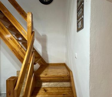 Lavreotiki Apartamento | Maria’ s apartment