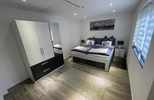 Dettingen an der Erms Apartamento | Maria's Ferienwohnung - Modernität trifft Eleganz
