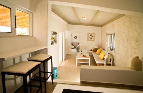 Vlychadia Casa | Maria's Seaside Home