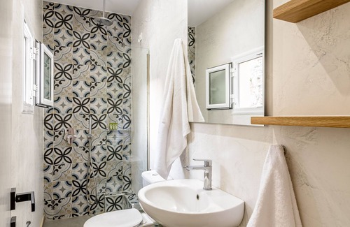 Perissa Hotel | Marianna Hotel