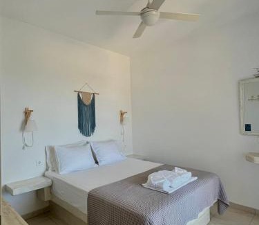 Donoussa Casa | Marianna Studios