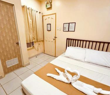 Puerto Princesa City Centre Hotel | Marianne Home Inn - PPC