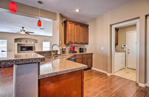 Maricopa Casa | Maricopa Home w/ Outdoor Seating, 2 Mi to Golf!