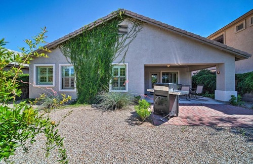 Maricopa Casa | Maricopa Retreat with Private Patio and Community Pool
