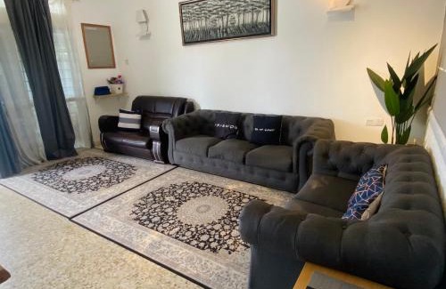 Senawang Casa | MARIDA HOMESTAY 1 MusIim Only