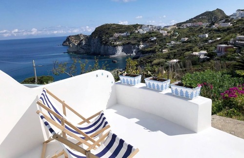 Le Forna Casa | Maridea Ponza - Acquamarina studio apartment, romantic retreat with sea view