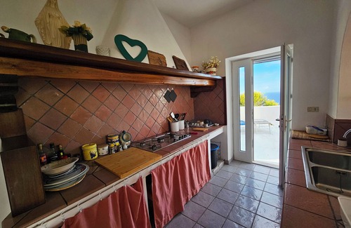 Le Forna Apartamento | Maridea Ponza, La Sirenetta...Detached villa with fantastic sea view