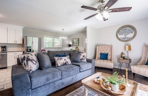 Marietta Casa | Marietta! Near the Square, Pets & Long stays ok. Entire home