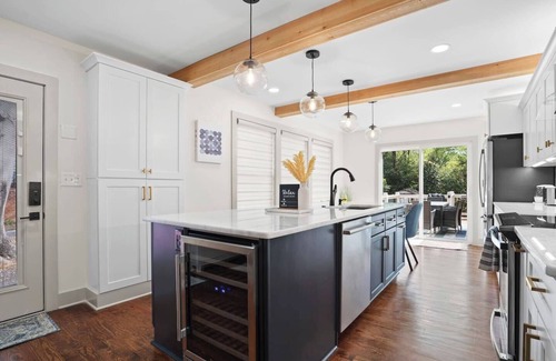 Marietta Casa | Marietta Square Suites - Big Home|Pool|Fire Pit