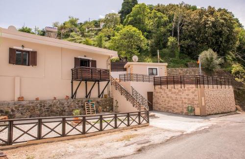 Elos Casa | Marika Traditional Home