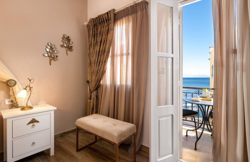 Symi Apartamento | Marikas Deluxe Rooms