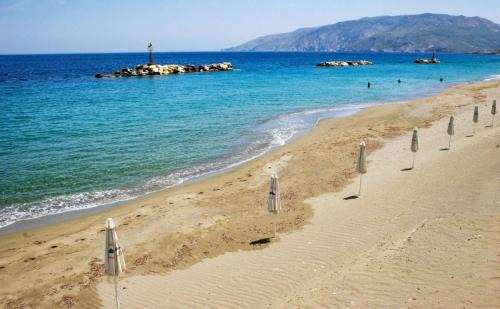 Aspous Casa | Marilous House - Skyros Beachfront Getaway