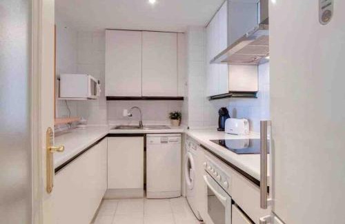 Puerto Banus Apartamento | Marina Banus in Puerto Banus 2 bedrooms Pool Parking