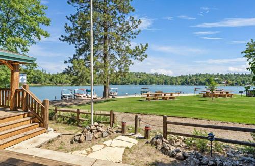 Groveland Casa | Marina Beach Lodge - Lakefront Home on Beach! home